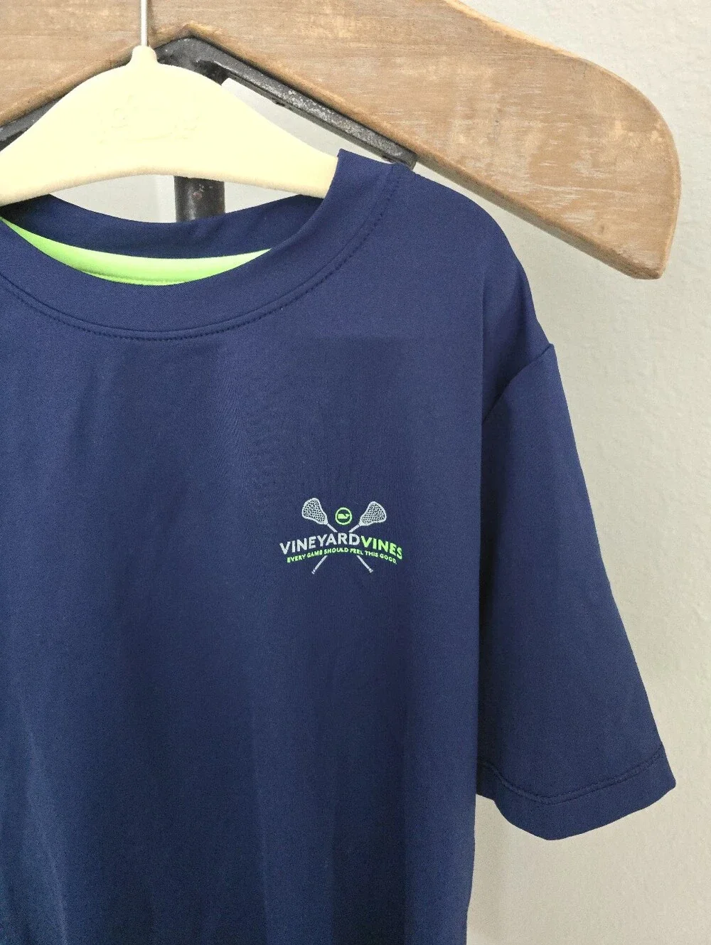 Vineyard Vines Navy Tee with Lime Accent Boys Size 5